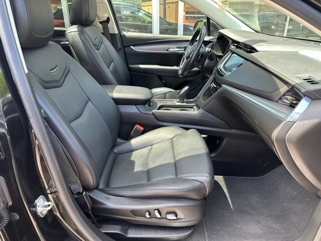 Used 2019 Cadillac XT5 Premium Luxury w/ Driver Assist Package AWD/4WD image 12