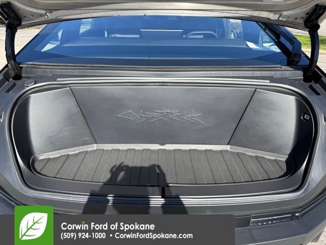 Used 2025 Tesla Cybertruck AWD Crew Cab image 30