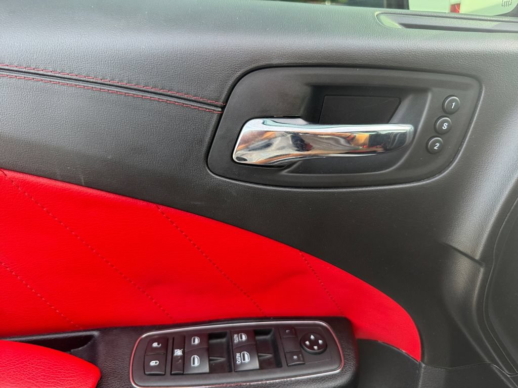 Used 2019 Dodge Charger SRT Hellcat w/ Octane Edition RWD image 19