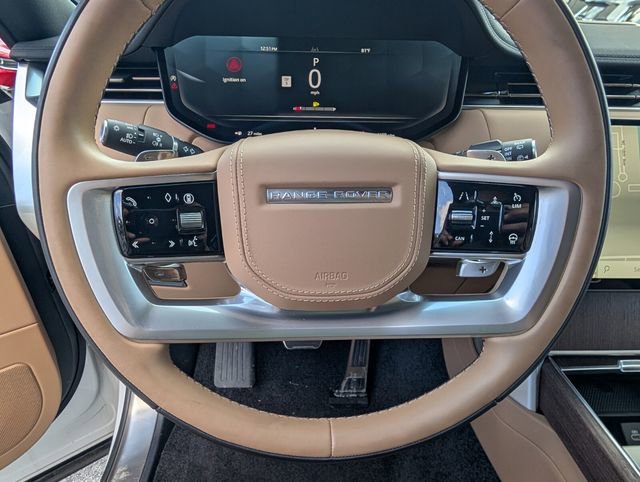 Used 2024 Land Rover Range Rover SE image 32