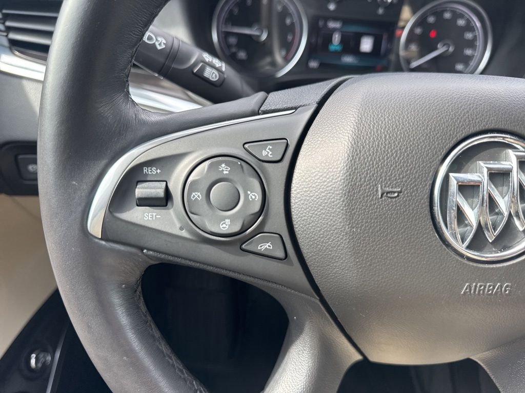 Used 2018 Buick Enclave Premium image 17