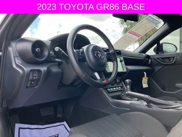 Used 2023 Toyota GR86 RWD image 17