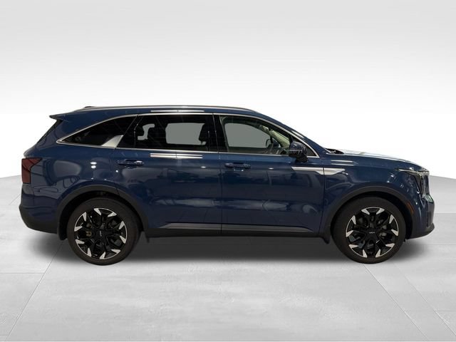Used 2024 Kia Sorento EX FWD image 4