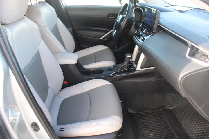 Certified 2024 Toyota Corolla Cross LE AWD/4WD image 19