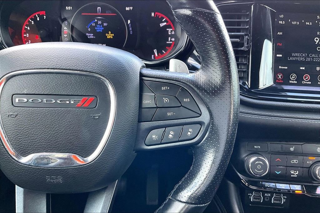 Used 2022 Dodge Durango GT AWD/4WD image 11