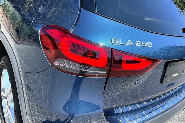 Certified 2023 Mercedes-Benz GLA 250 4MATIC image 17