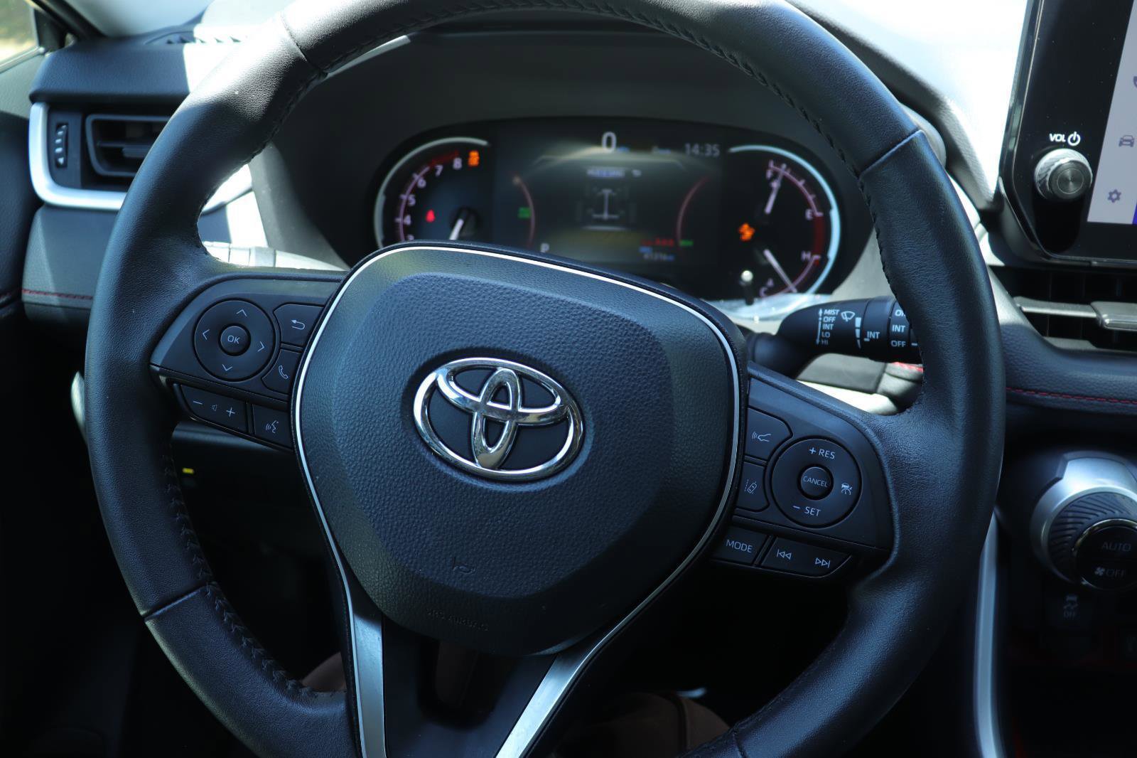 Used 2023 Toyota RAV4 TRD Off-Road image 13