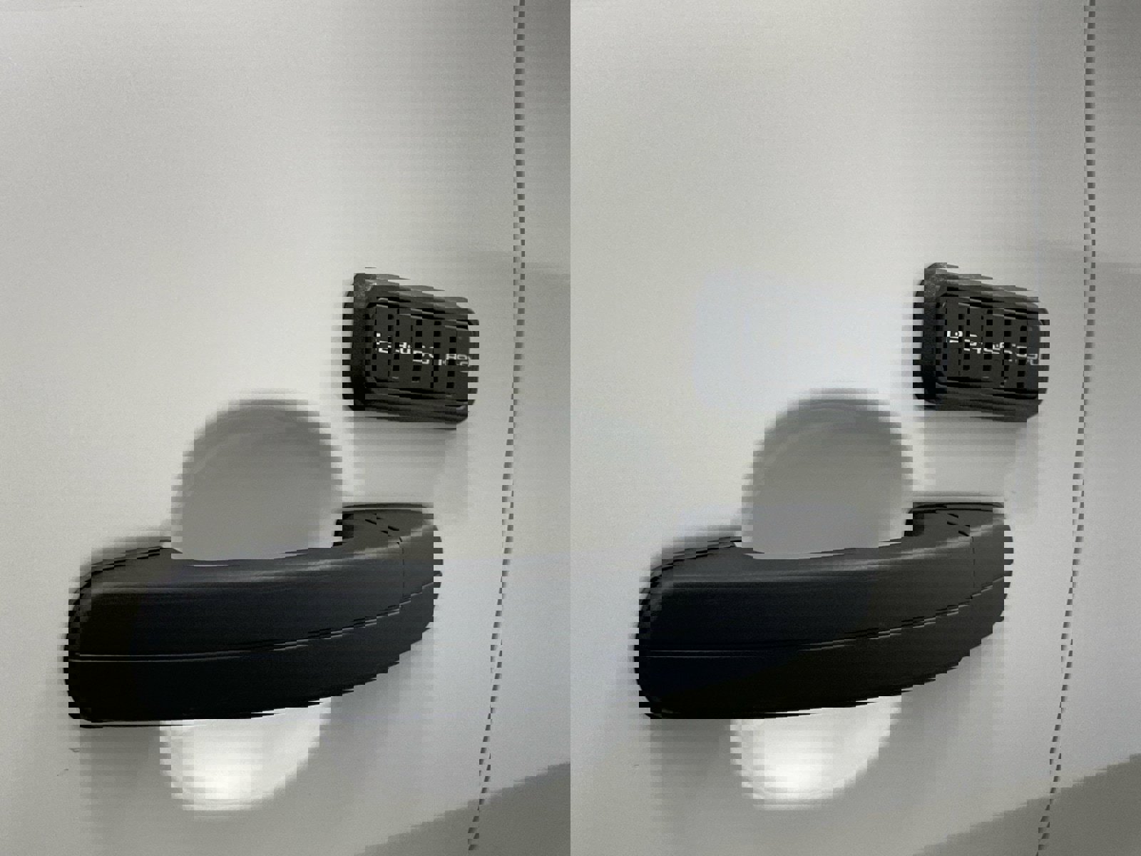 New 2026 Ford Transit 250 148 Medium Roof Extended AWD w/ Exterior Upgrade Package image 13