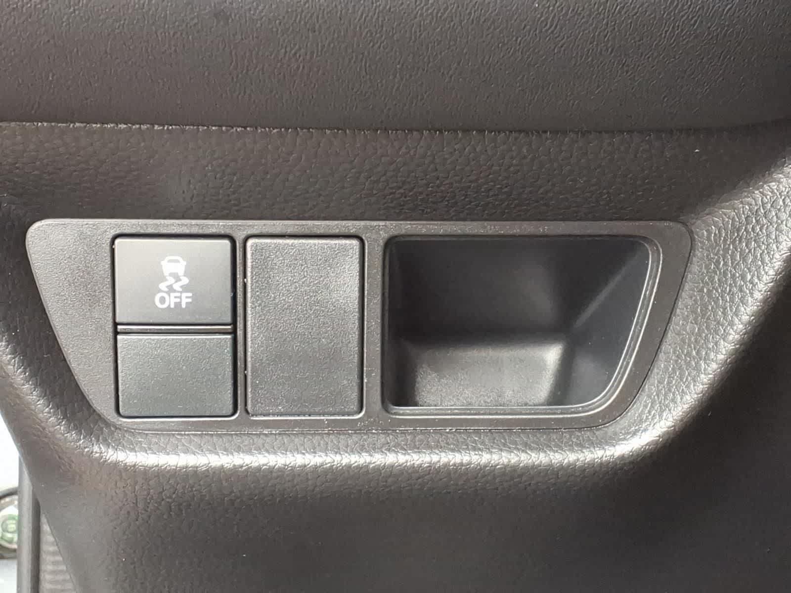 Used 2025 Honda HR-V Sport image 15