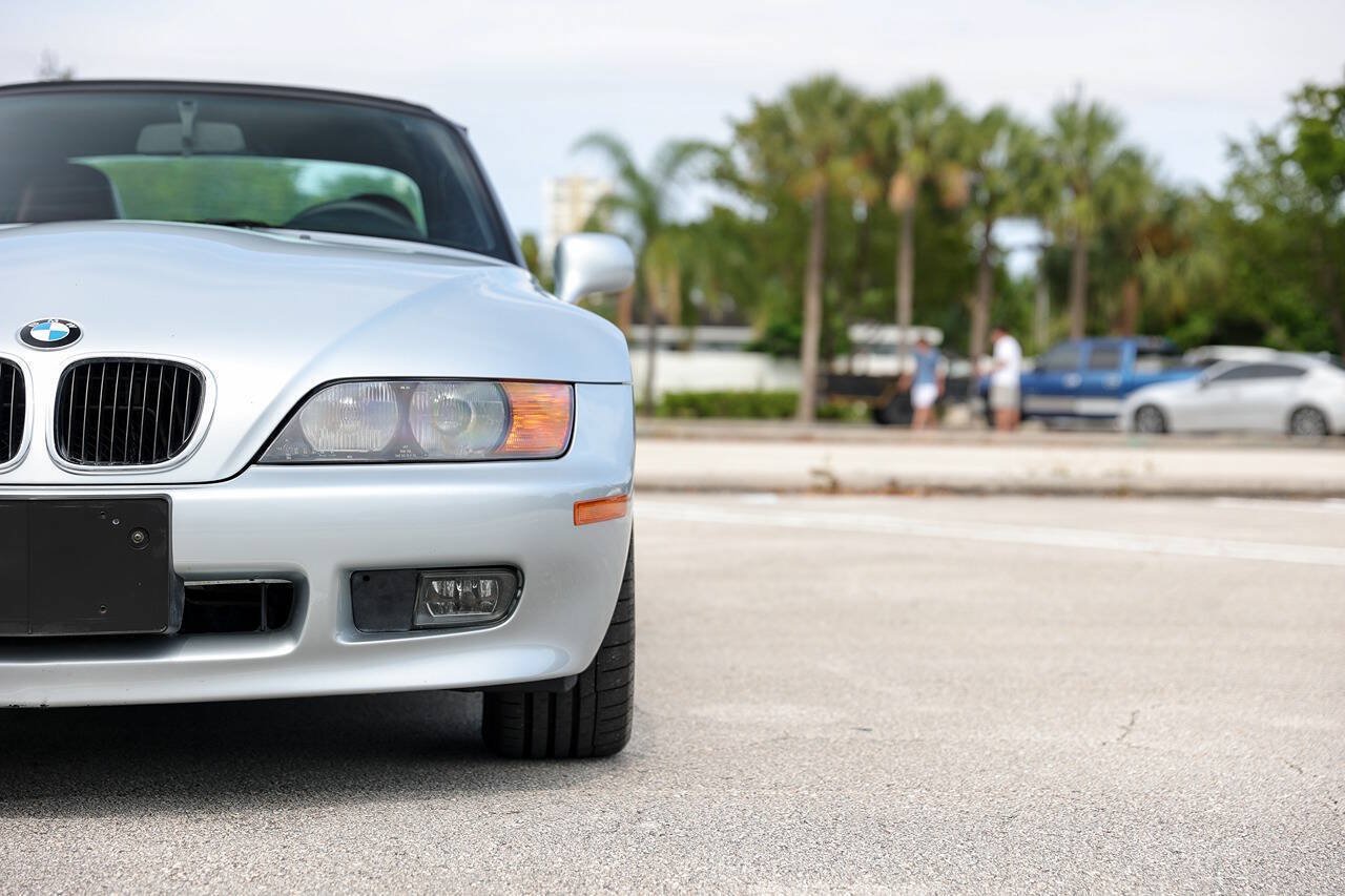 Used 1996 BMW Z3 1.9 RWD image 12