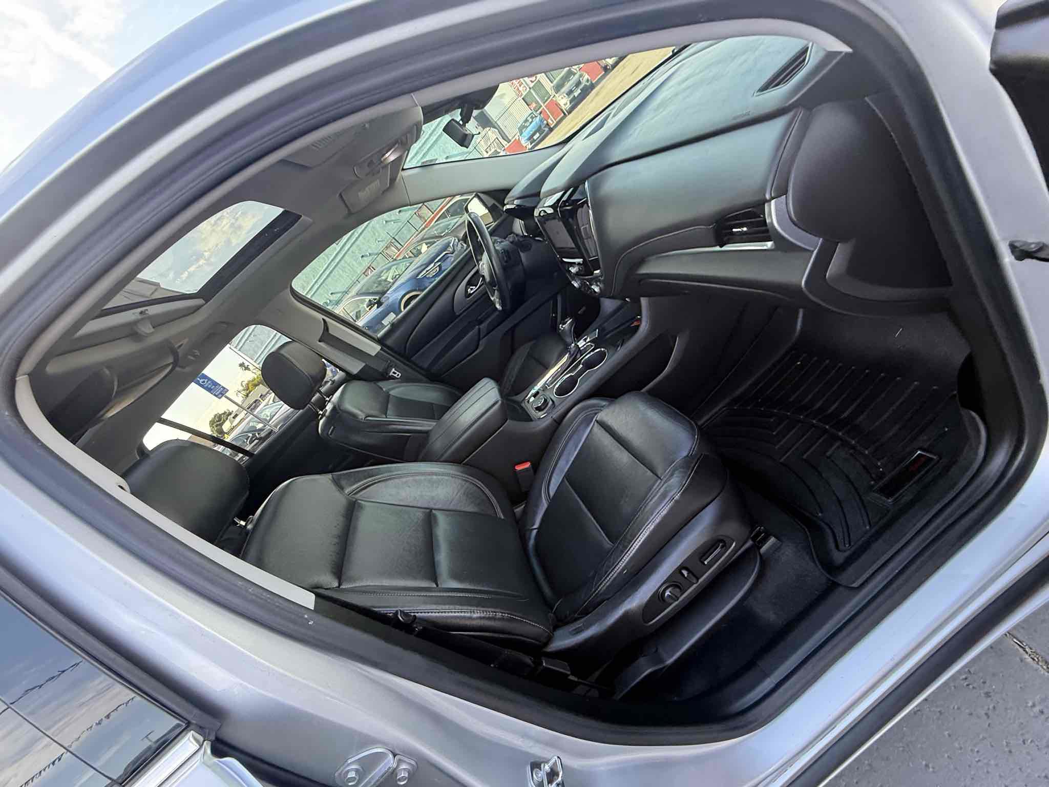 Used 2018 Chevrolet Traverse Premier image 68