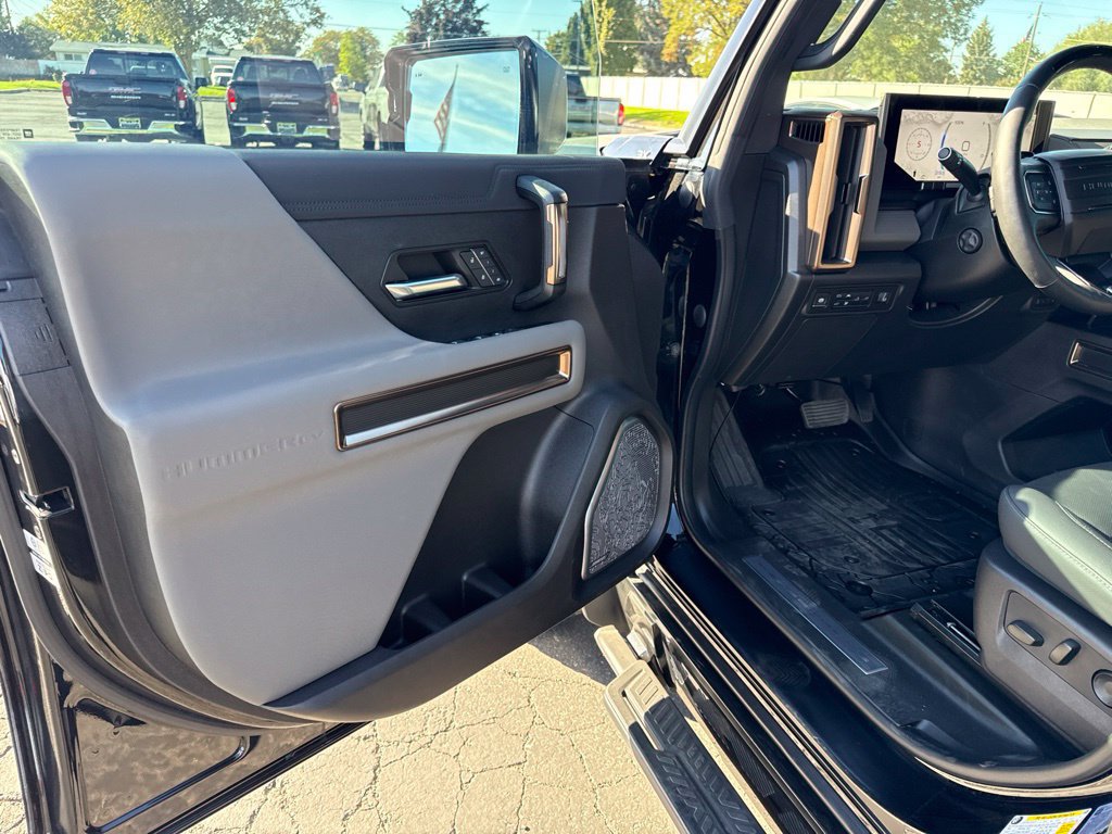Used 2024 GMC Hummer EV 3X w/ Battery Pack, 24 Module Pack AWD/4WD image 10
