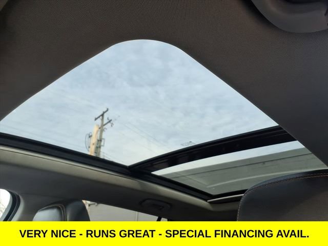 Used 2019 GMC Terrain SLT w/ Preferred Package image 16