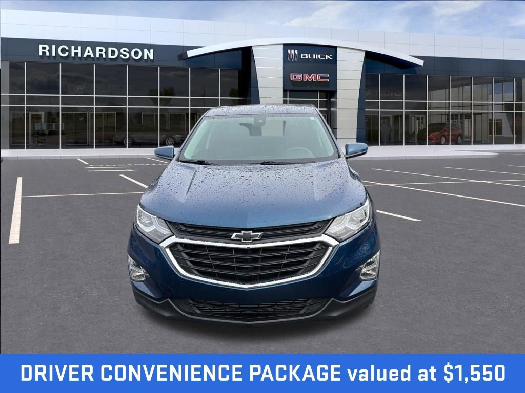 Used 2020 Chevrolet Equinox LT w/ Driver Convenience Package image 2