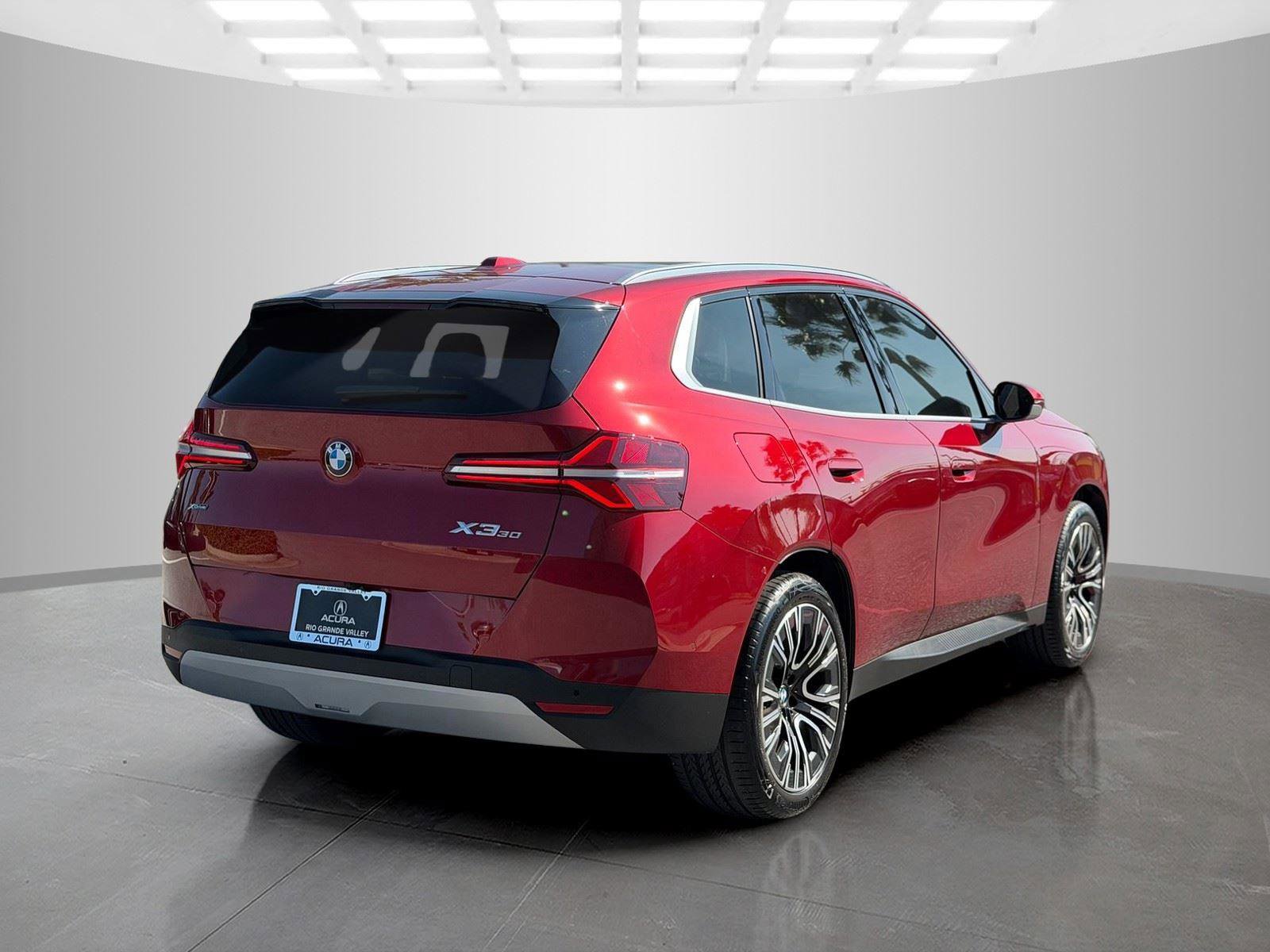 Used 2025 BMW X3 xDrive30i w/ Convenience Package image 3