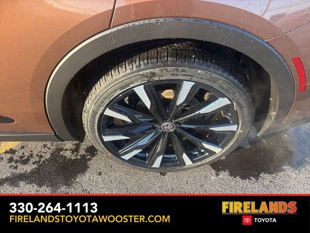 New 2026 Toyota Crown Platinum image 53