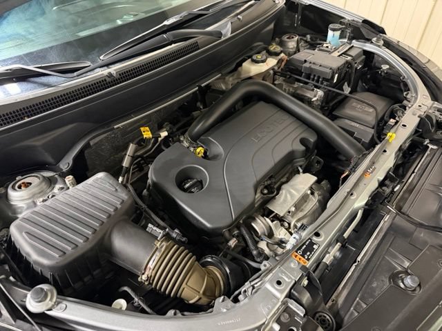 Used 2024 Chevrolet Equinox LS w/ Driver Confidence II Package FWD image 41