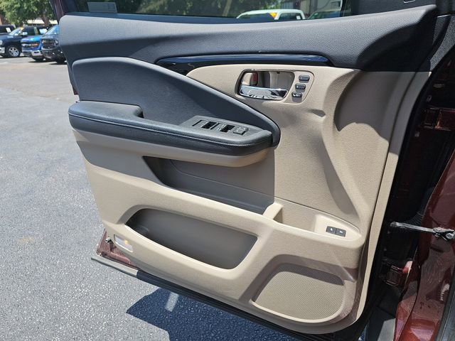 Used 2019 Honda Pilot Touring image 25