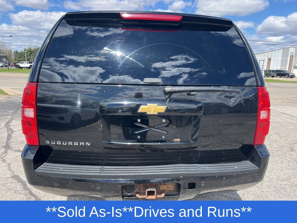 Used 2013 Chevrolet Suburban LT AWD/4WD image 25