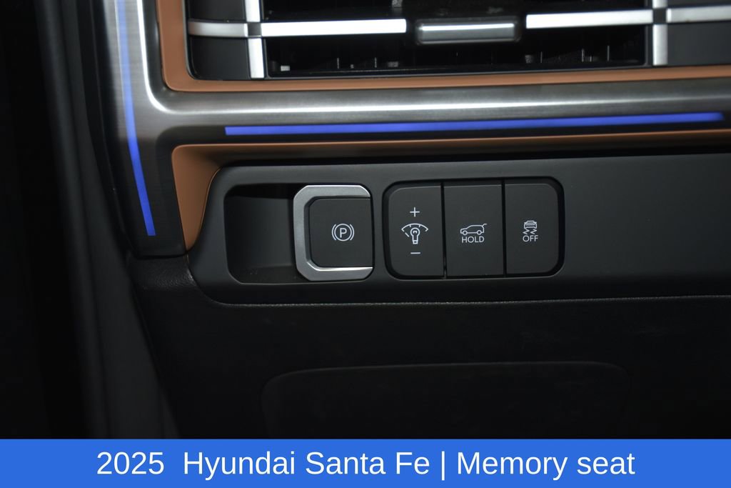 Used 2025 Hyundai Santa Fe Limited AWD/4WD image 10