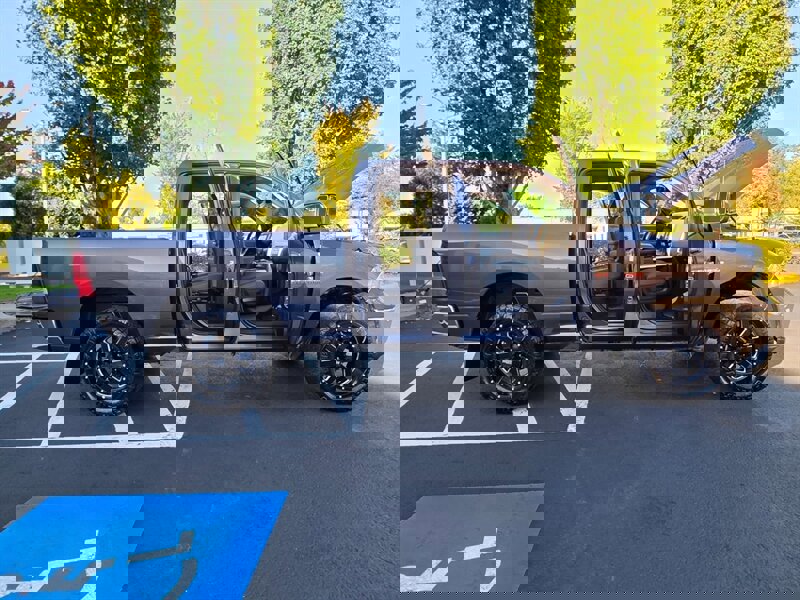 Used 2018 RAM 1500 Big Horn image 24