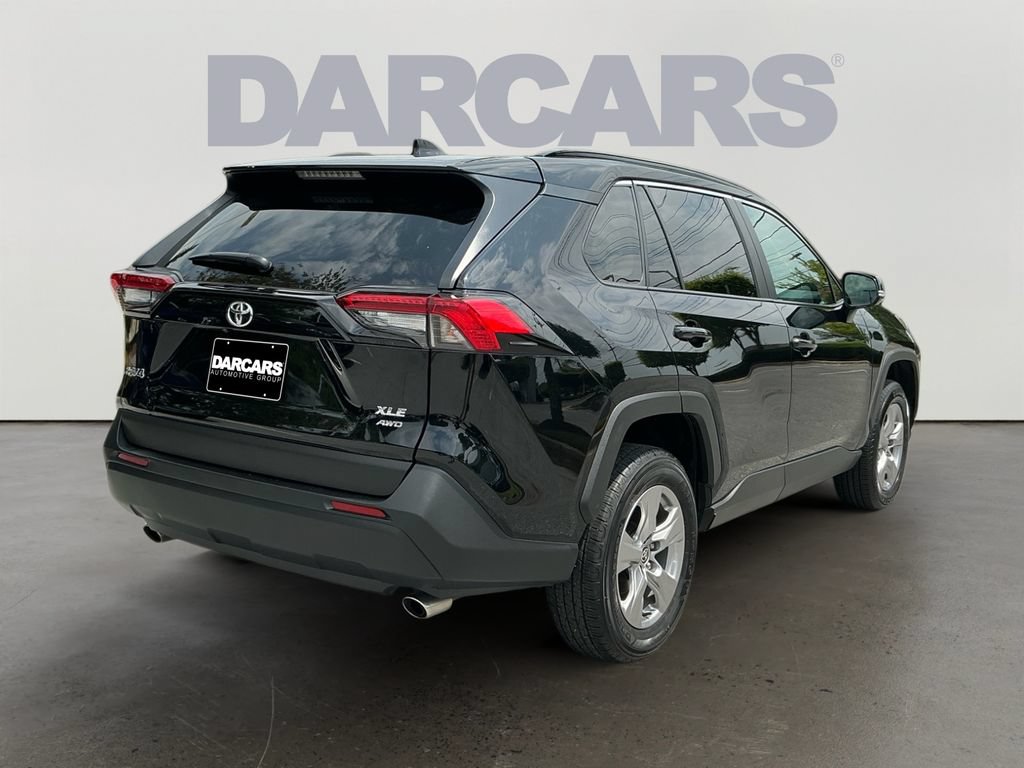Used 2025 Toyota RAV4 XLE AWD/4WD image 7