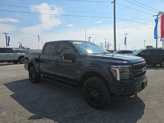 Used 2025 Ford F150 Lariat AWD/4WD image 3