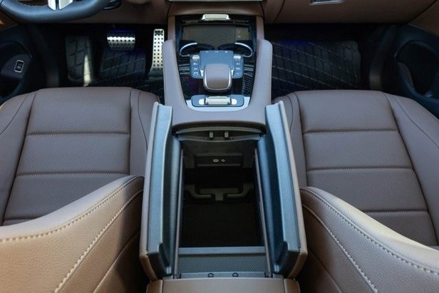 New 2026 Mercedes-Benz GLS 450 4MATIC image 26