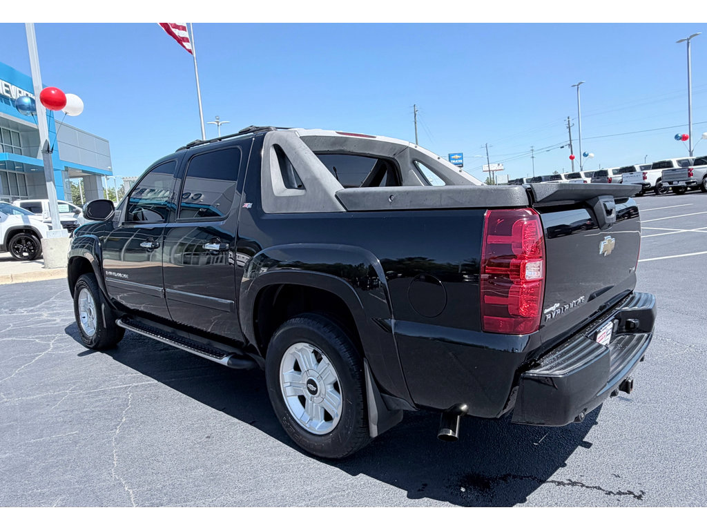 Used 2007 Chevrolet Avalanche LT w/ LT Preferred Equipment Group image 7