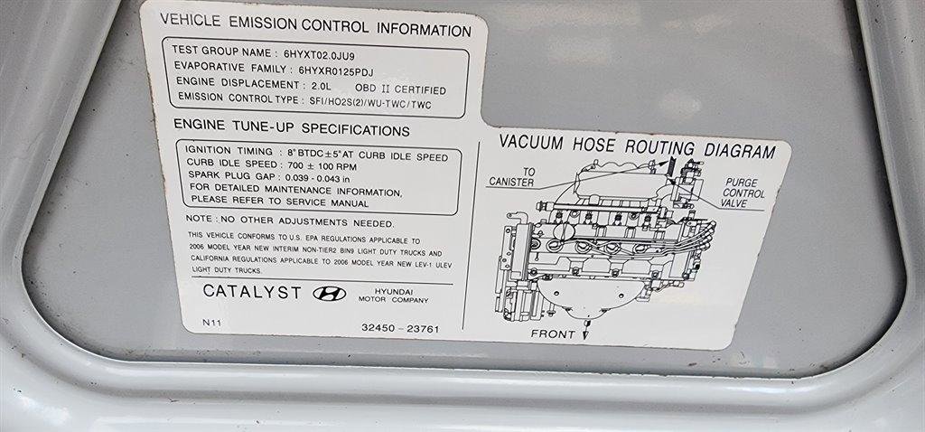 Used 2006 Hyundai Tucson GL image 18
