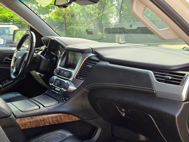 Used 2017 Chevrolet Suburban Premier image 21