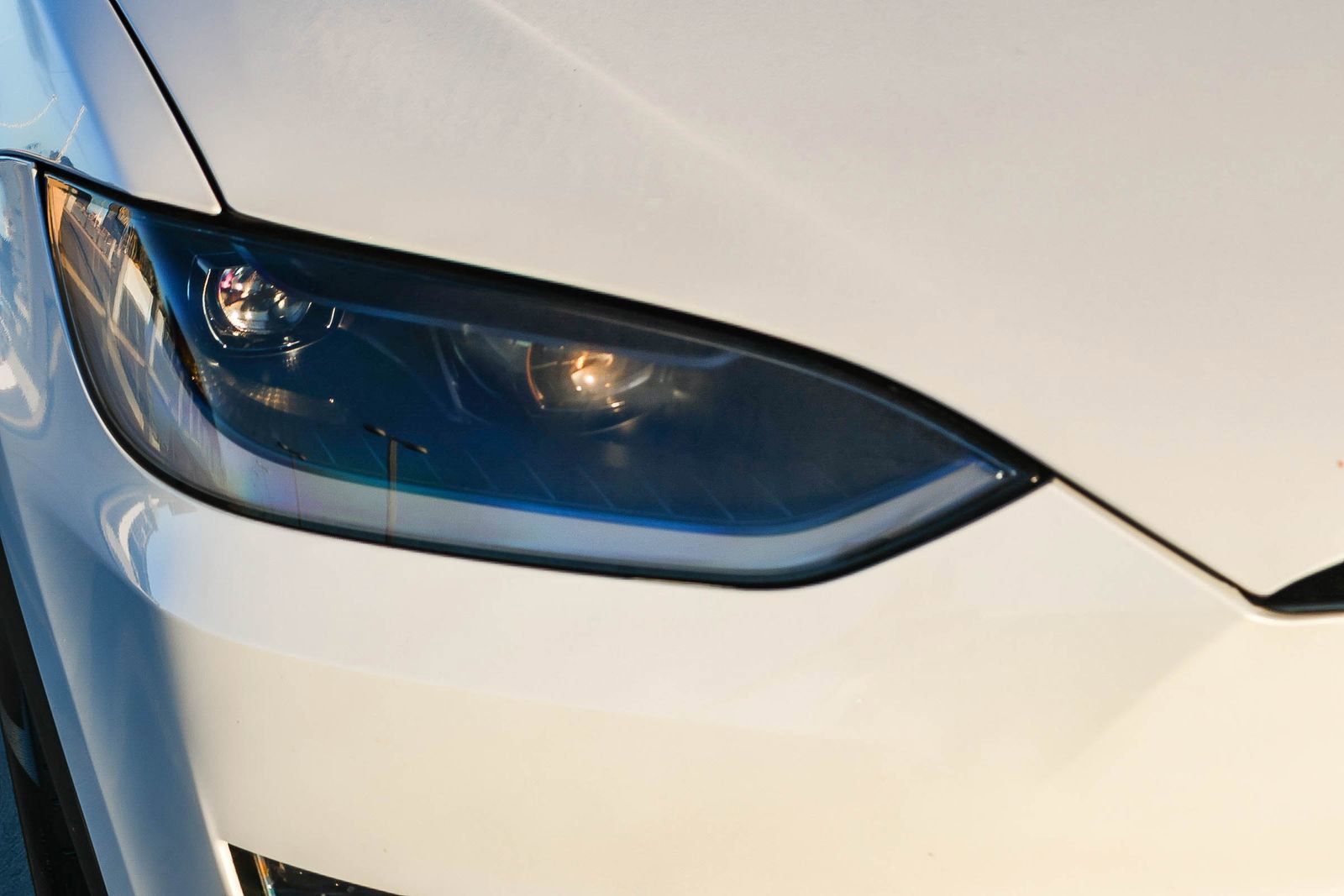 Used 2023 Tesla Model X image 15