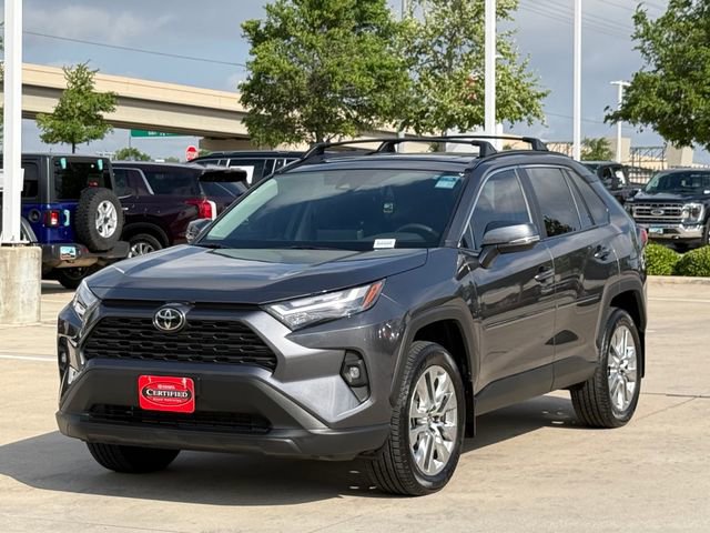 Used 2025 Toyota RAV4 XLE Premium image 6