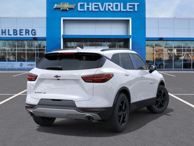 New 2026 Chevrolet Blazer LT w/ Midnight/Sport Edition AWD/4WD image 4