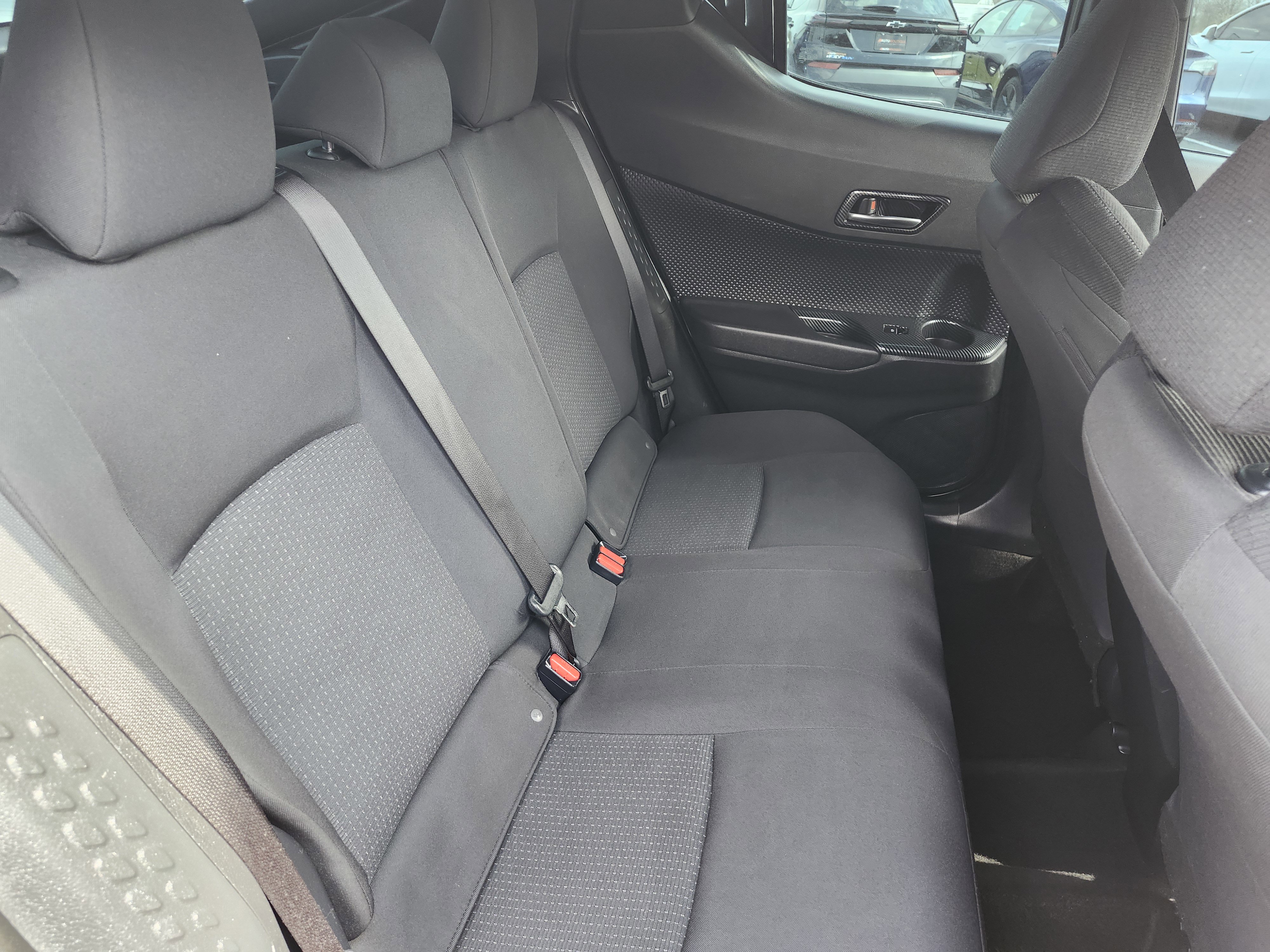 Used 2018 Toyota C-HR XLE image 19