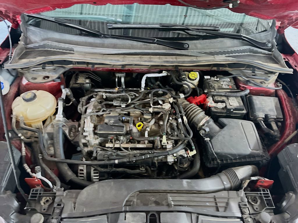 Used 2022 Ford Escape SE w/ SE Sport Appearance Package image 28