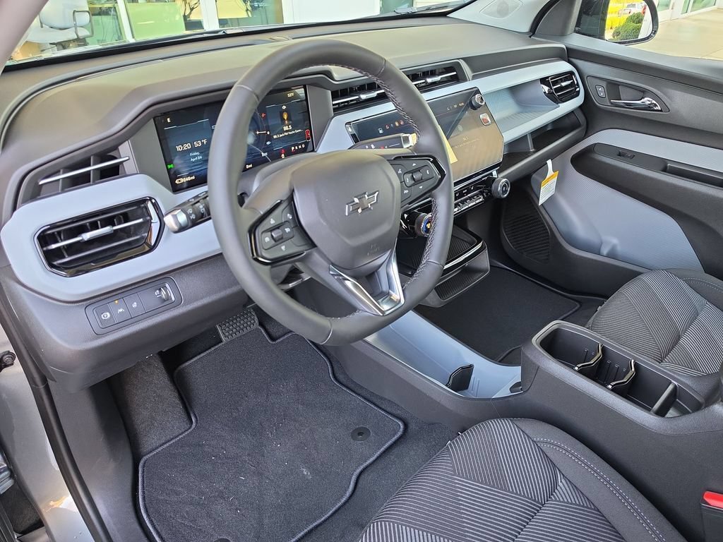 New 2027 Chevrolet Bolt LT w/ Comfort Package FWD image 12