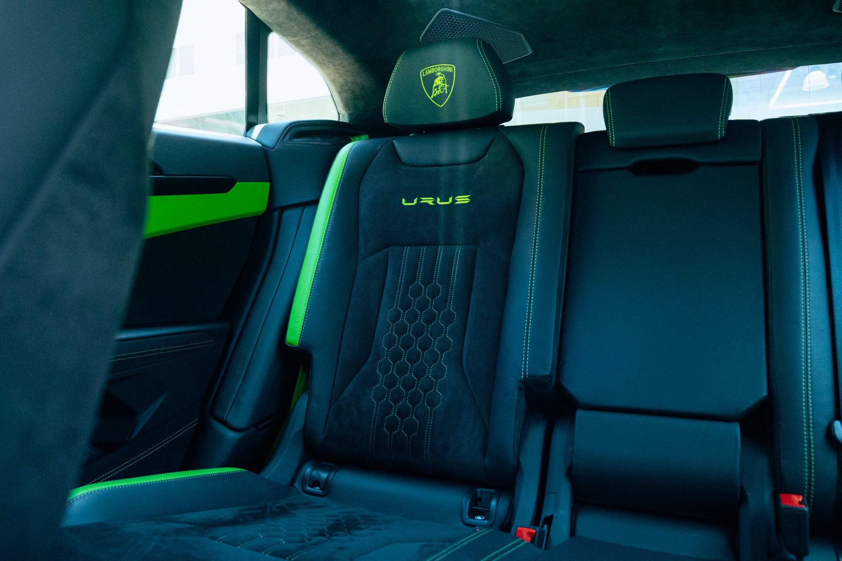Used 2024 Lamborghini Urus S AWD/4WD image 13