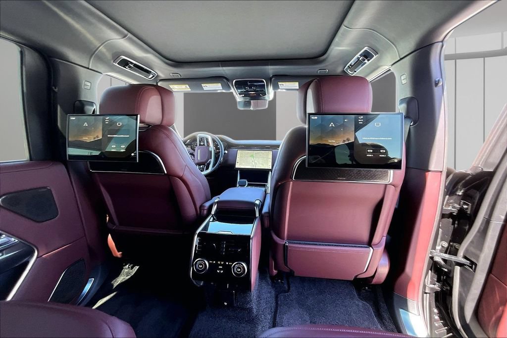 New 2026 Land Rover Range Rover Long Wheelbase Autobiography AWD/4WD image 11