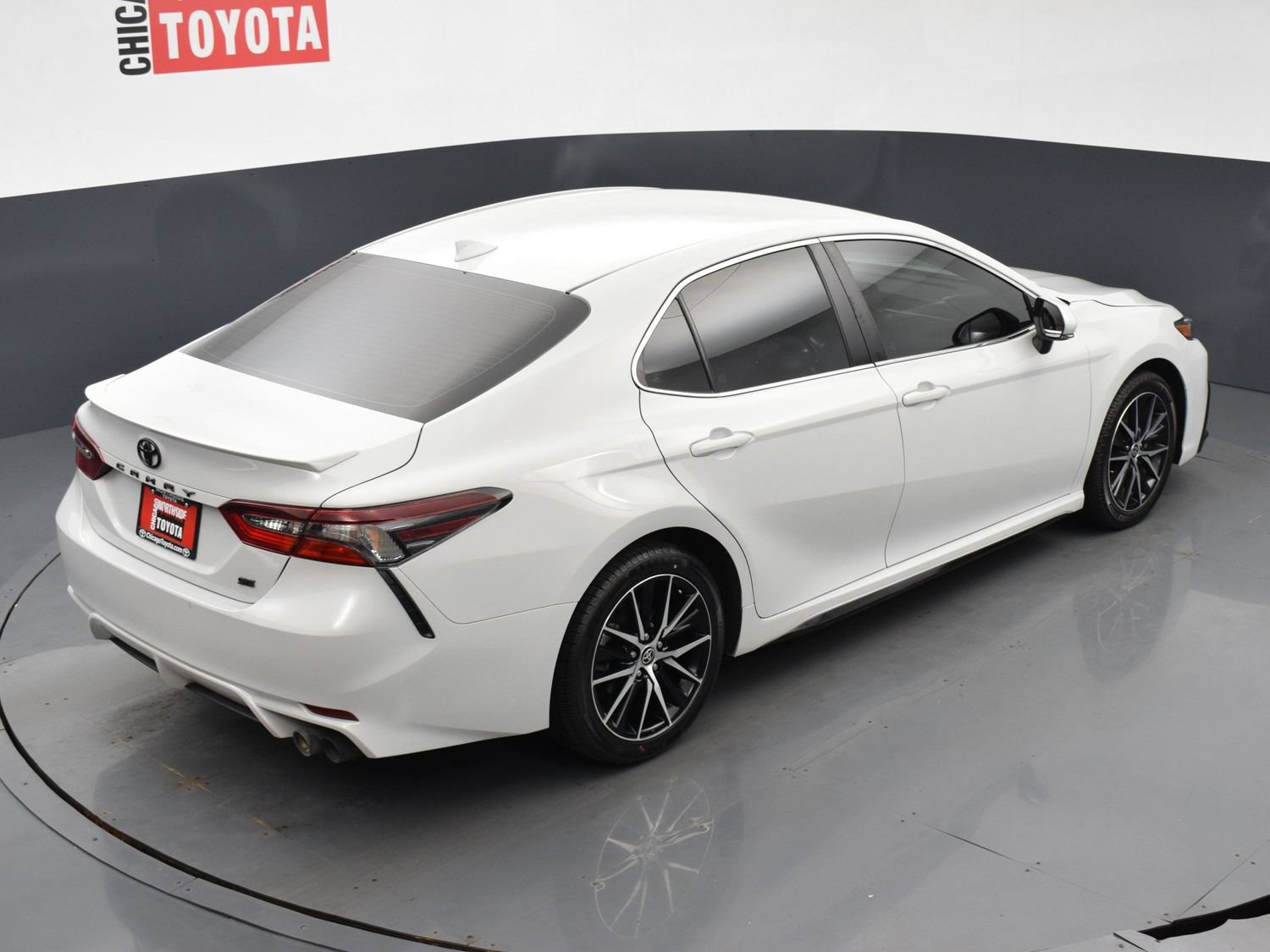 Used 2024 Toyota Camry SE FWD image 20