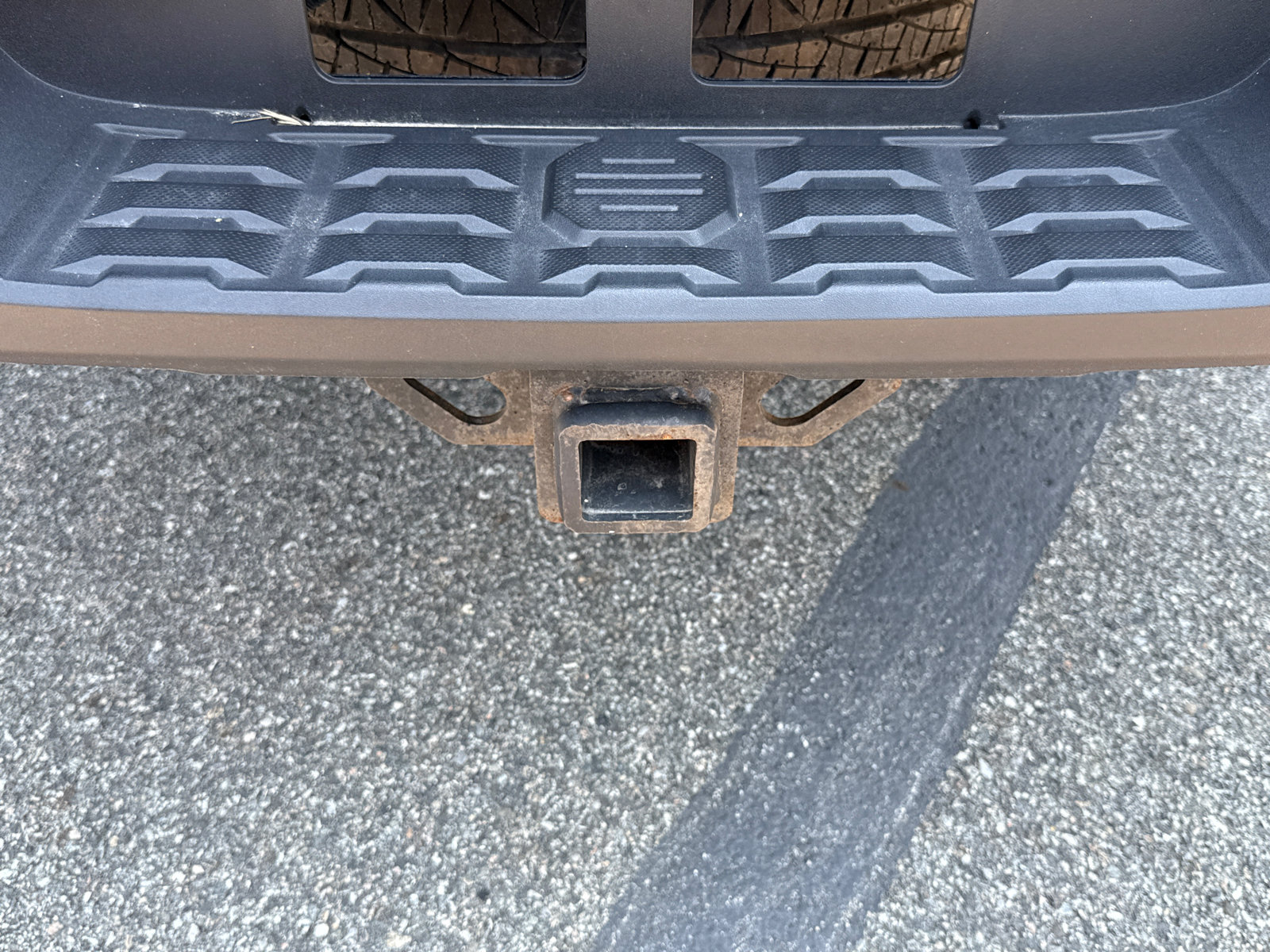 Used 2017 Toyota Tacoma TRD Sport w/ Tow Package (A/T) AWD/4WD image 25