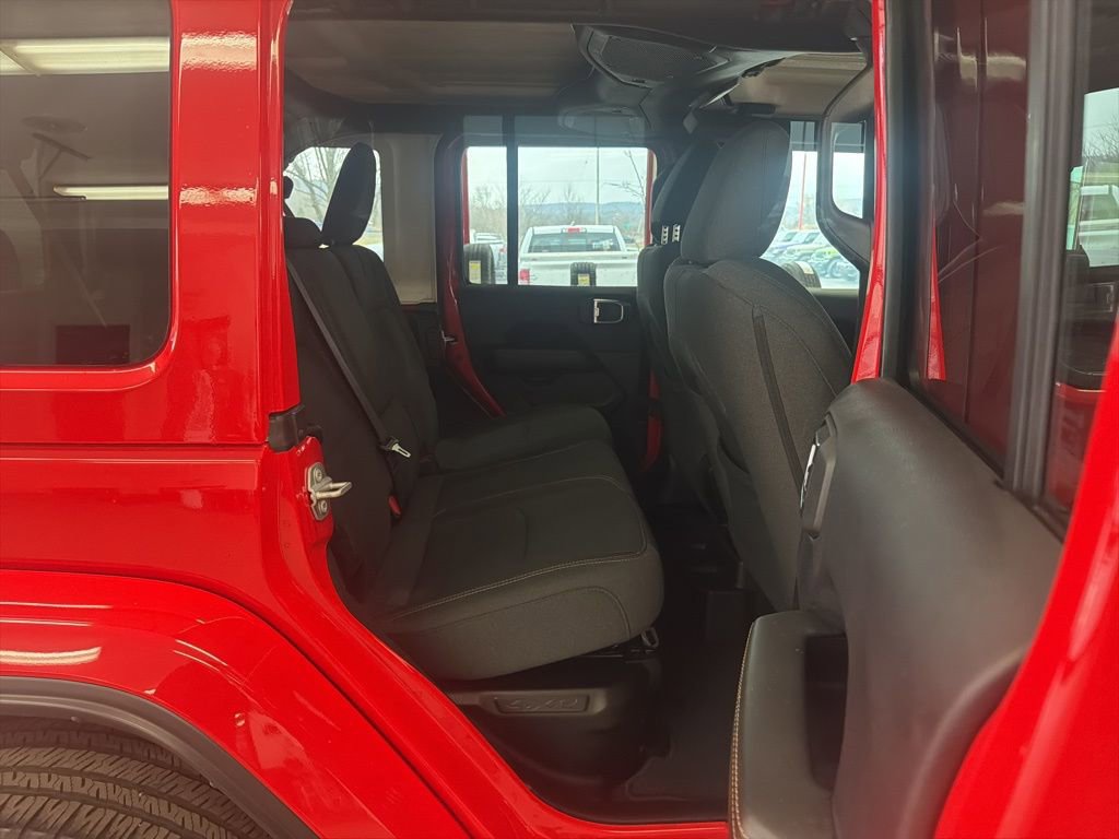 Certified 2025 Jeep Wrangler Sahara 4xe image 25