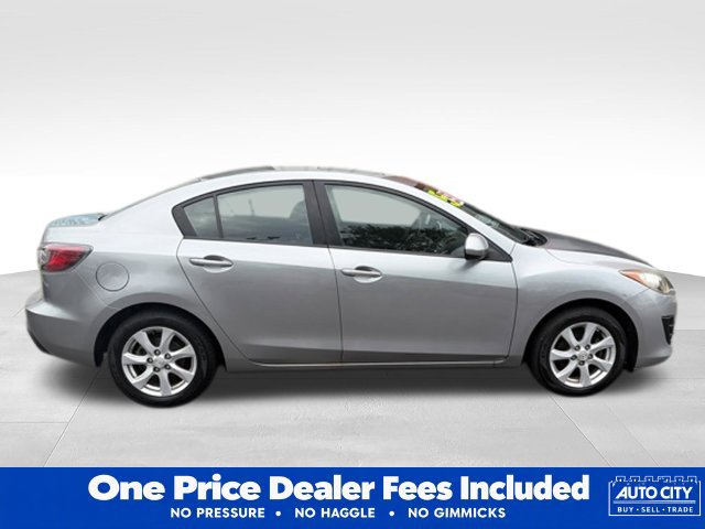 Used 2010 MAZDA MAZDA3 i Touring FWD image 22