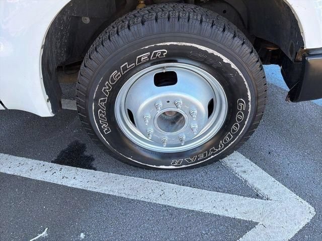 Used 2008 Ford F350 XLT RWD image 24