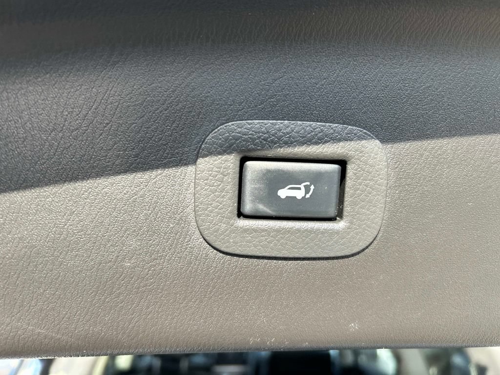 Used 2024 INFINITI QX80 Luxe AWD/4WD image 14