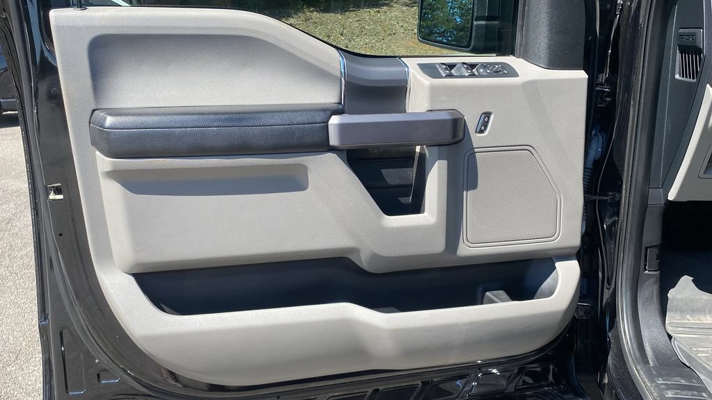 Certified 2019 Ford F150 XLT w/ Equipment Group 302A Luxury AWD/4WD image 17
