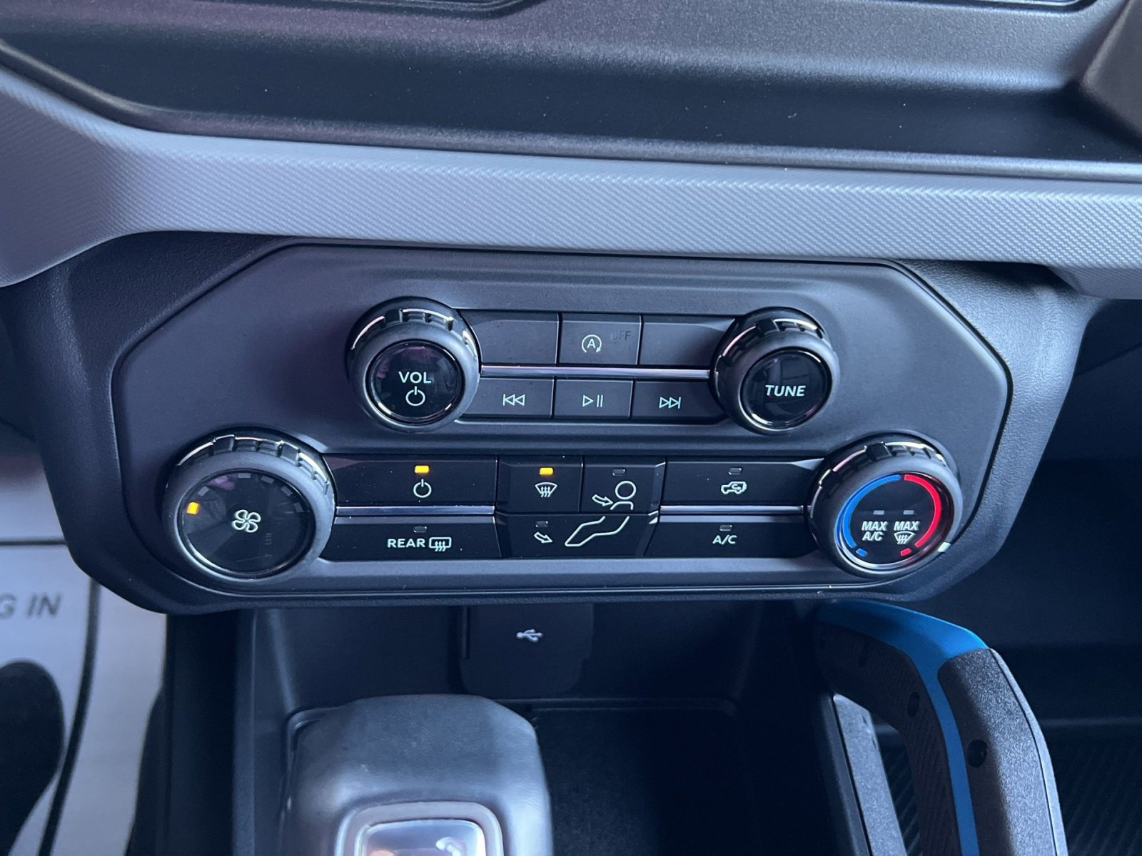 Used 2023 Ford Bronco Black Diamond image 20