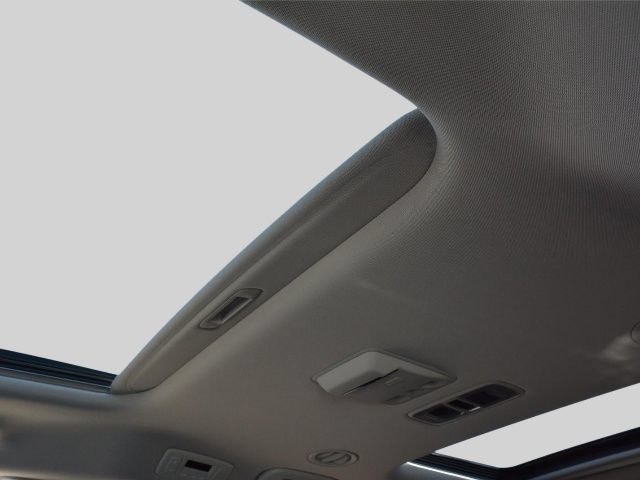 Used 2024 Kia Carnival SX Prestige FWD image 28