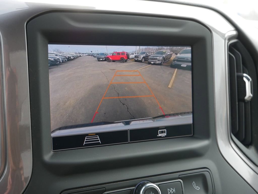 Used 2024 GMC Sierra 2500 Pro w/ Convenience Package AWD/4WD image 33