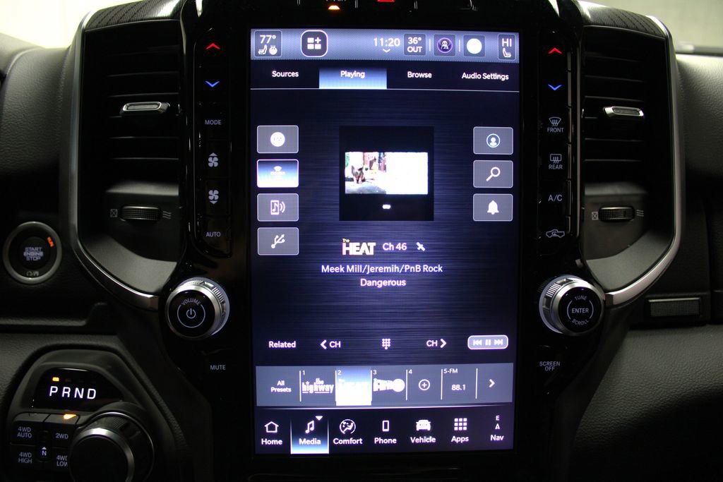 New 2026 RAM 1500 4x4 Crew Cab image 17